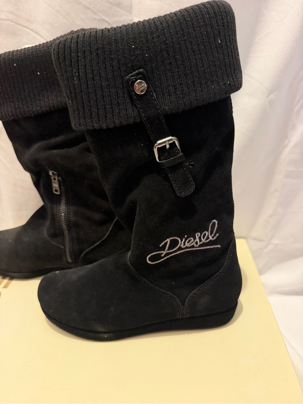 NWT Diesel Funky Pippi Girls Boots Black Suede Size 2Y Sweater Cuff Zip